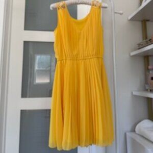 Jessica Simpson Pleated Dress Women’s  Yellow Regal Preppy Sleeveless Party